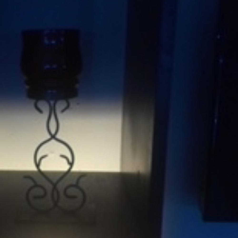 Decoration - Picture 3 of 3